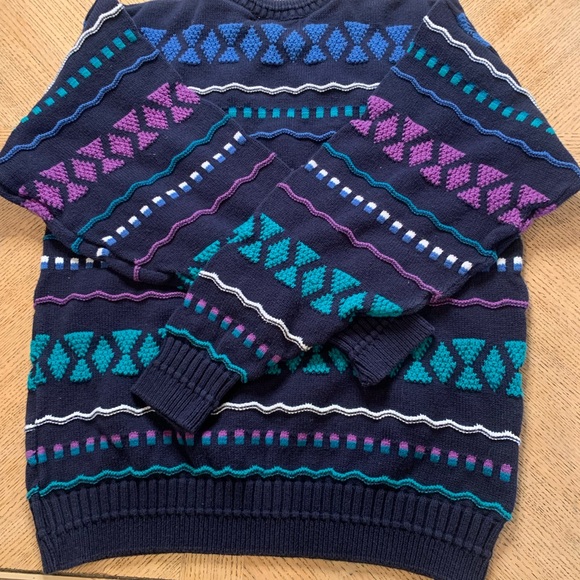 Portland by Jantzen Sweater - Picture 3 of 3